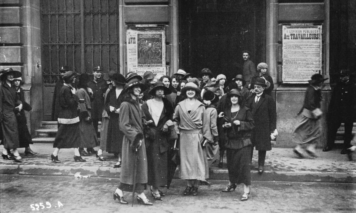 Première Guerre mondiale : les grèves des ouvrières pour la fin du conflit